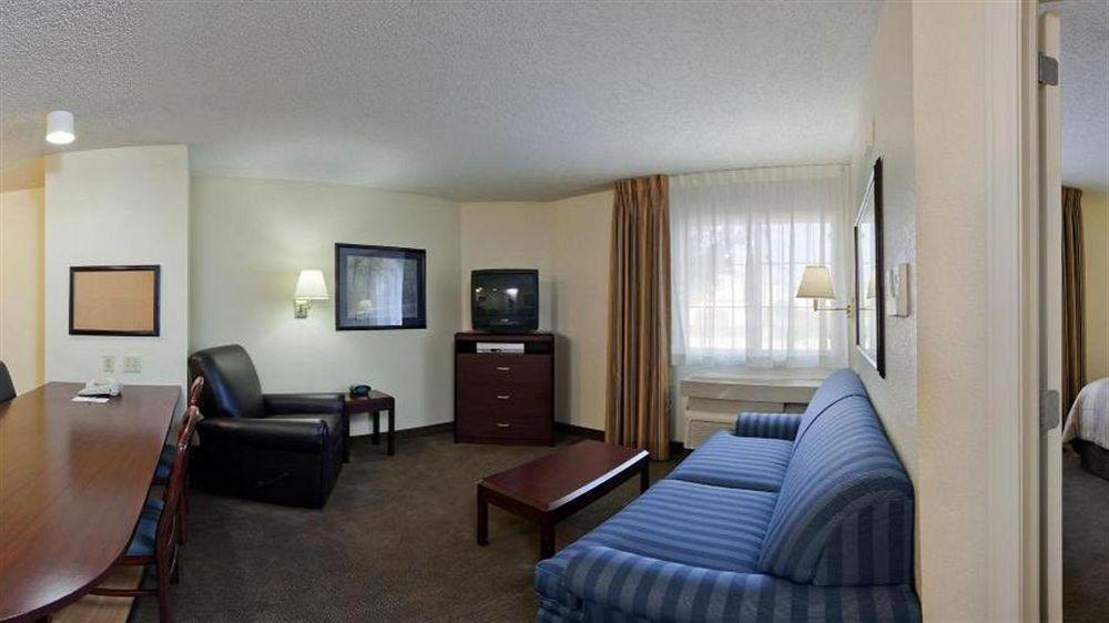 Sonesta Simply Suites Dallas Las Colinas ايرفينغ المظهر الخارجي الصورة