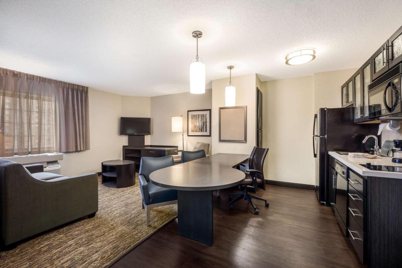 Sonesta Simply Suites Dallas Las Colinas ايرفينغ المظهر الخارجي الصورة